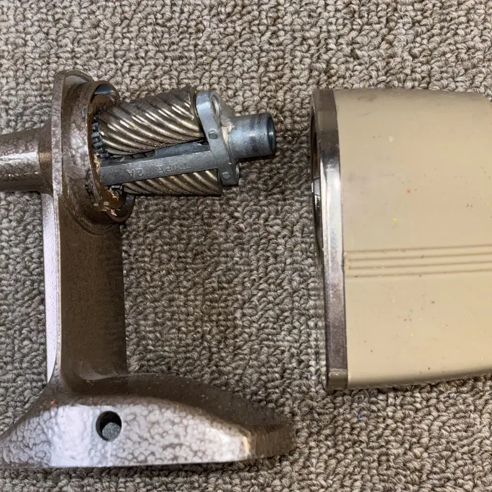 Vintage Berol VacuHold APSCO 6 Hole Pencil Sharpener Hand Crank Desk Mount